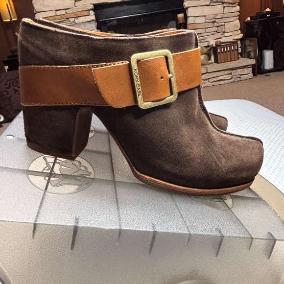 Kork-Ease Shoes - Kork-Ease Brown Tan Mules with Chunky Heel